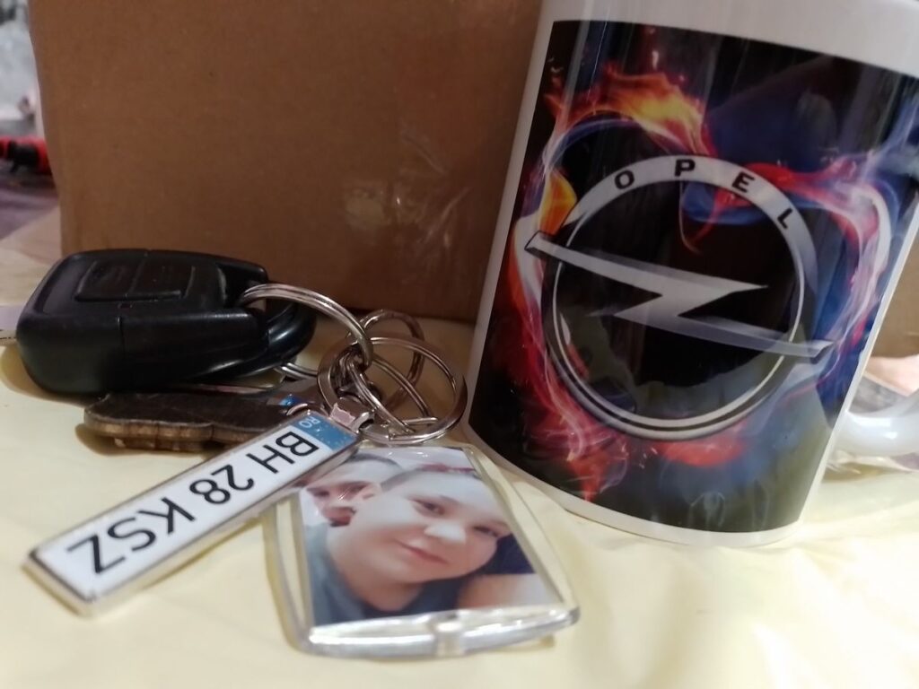 Image #2 from Melinda Laszlo