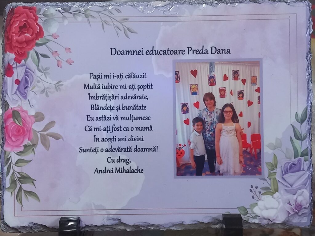 Image #1 from Andreea Mihalache