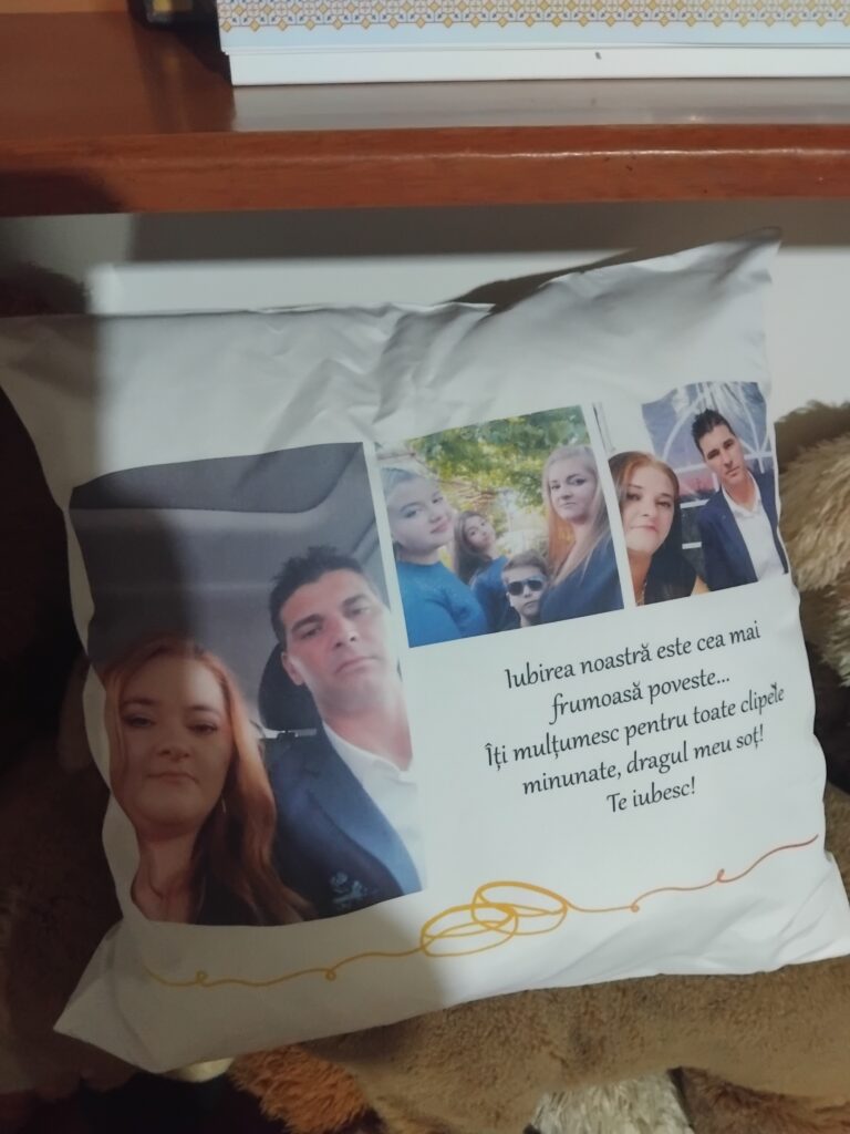 Image #1 from Cristina